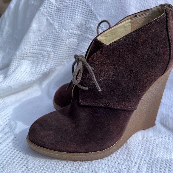 ENZO ANGIOLINI  EAFLORY suede wedge booties rubber‎ wedges - Picture 7 of 14
